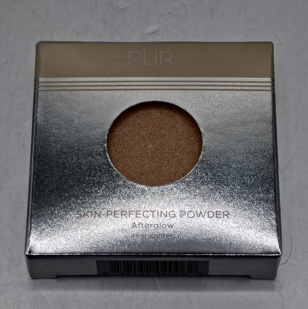 5 For $25 Item🌸 Pur Skin Perfecting Powder Highlighter shade AFTERGLOW